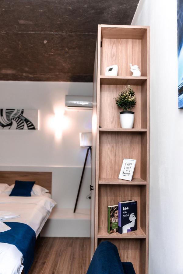 Puzzle Apartaments&Studios Craiova Dış mekan fotoğraf
