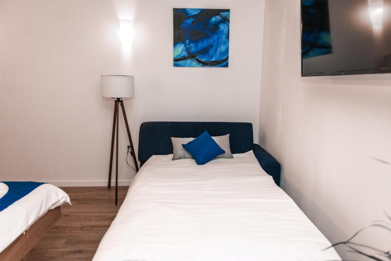 Puzzle Apartaments&Studios Craiova Dış mekan fotoğraf