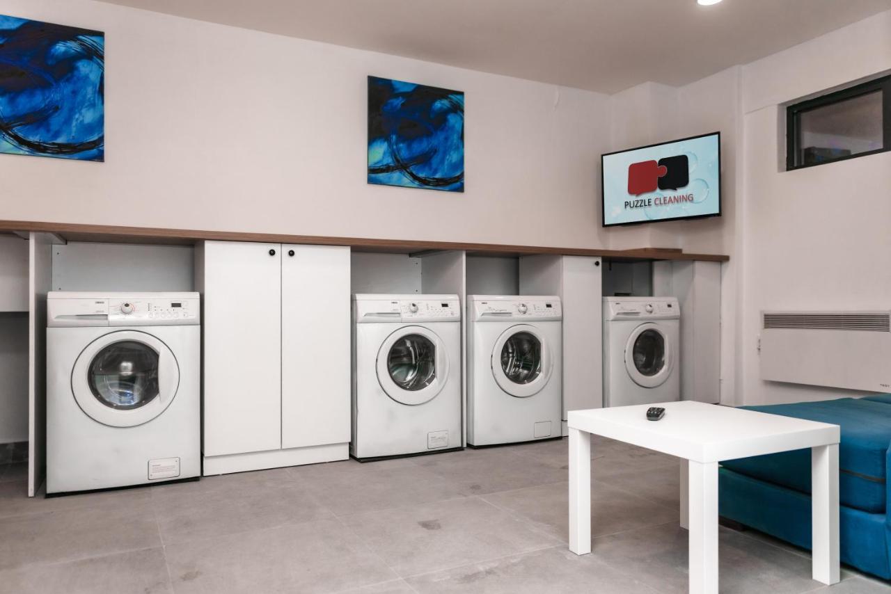 Puzzle Apartaments&Studios Craiova Dış mekan fotoğraf