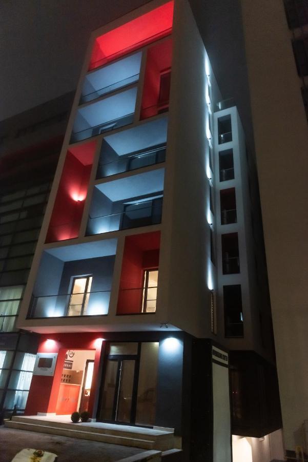 Puzzle Apartaments&Studios Craiova Dış mekan fotoğraf