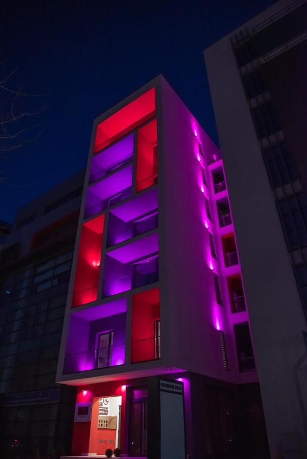 Puzzle Apartaments&Studios Craiova Dış mekan fotoğraf