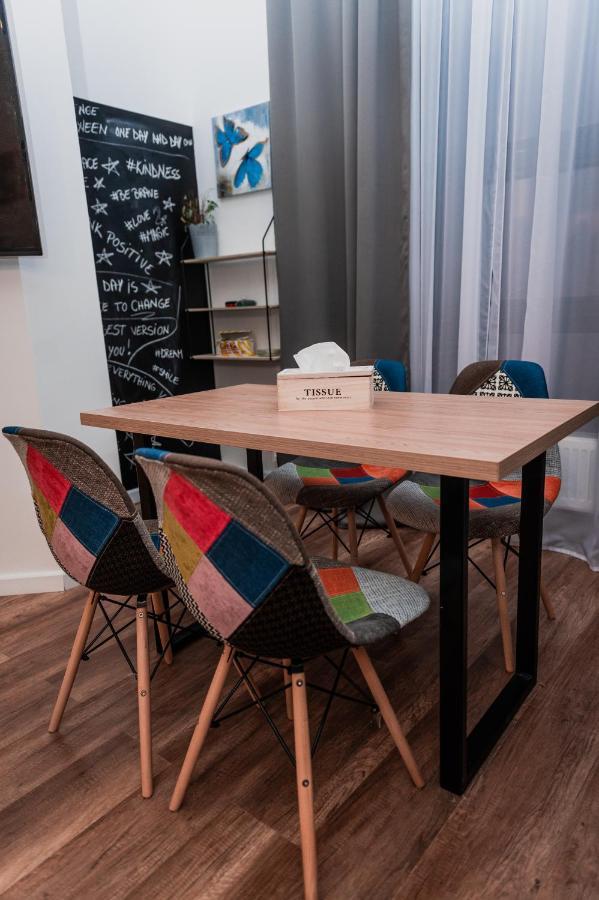 Puzzle Apartaments&Studios Craiova Dış mekan fotoğraf