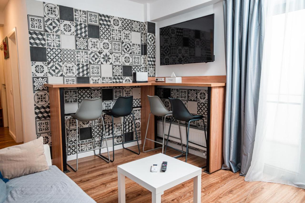 Puzzle Apartaments&Studios Craiova Dış mekan fotoğraf