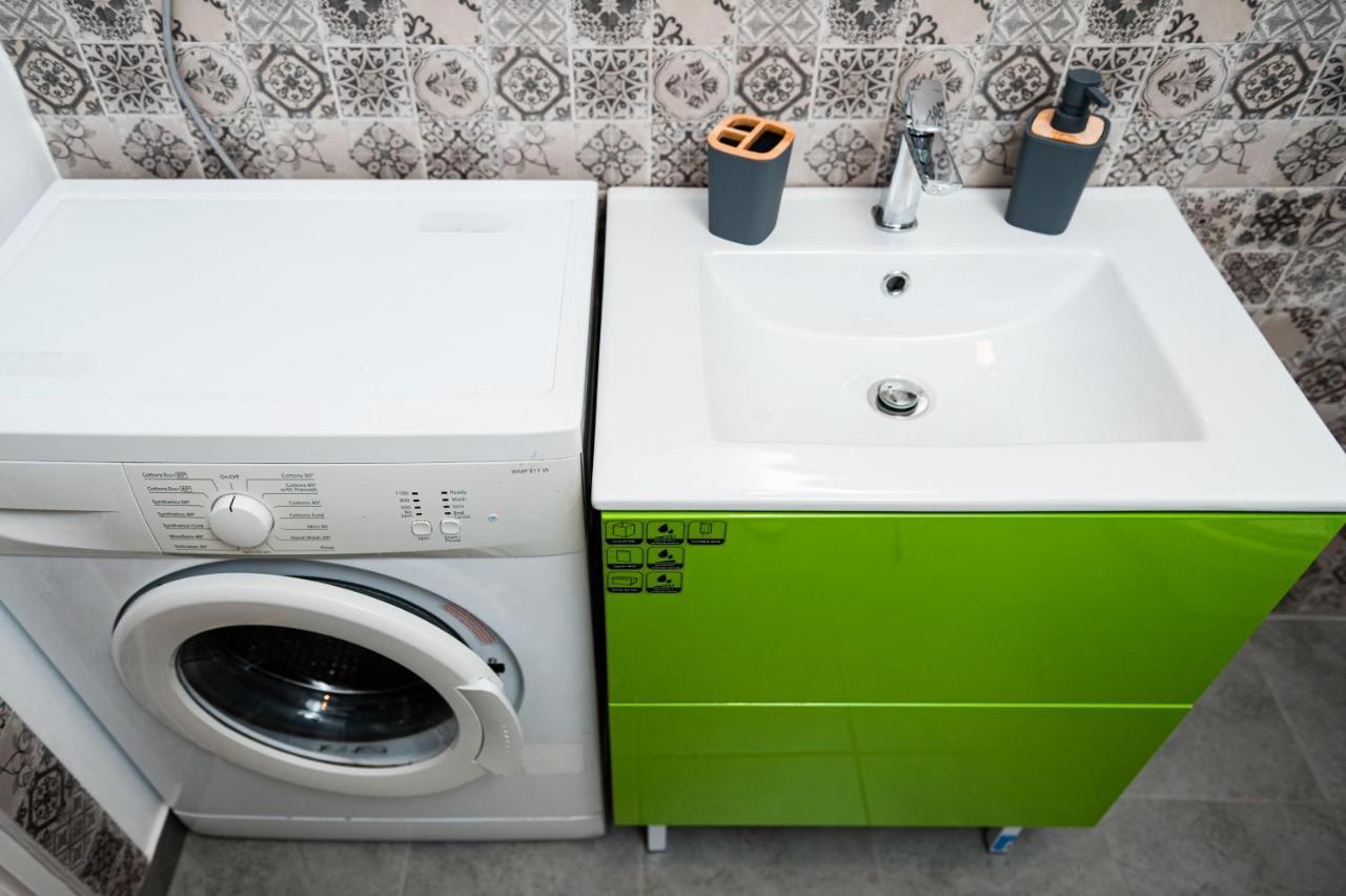 Puzzle Apartaments&Studios Craiova Dış mekan fotoğraf